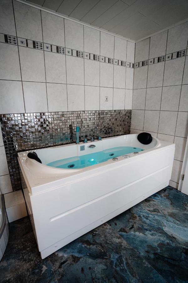 Timeout Royal Apartamento Ellar Exterior foto